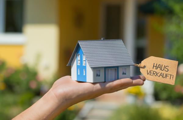 Déclarer la vente d'un bien immobilier