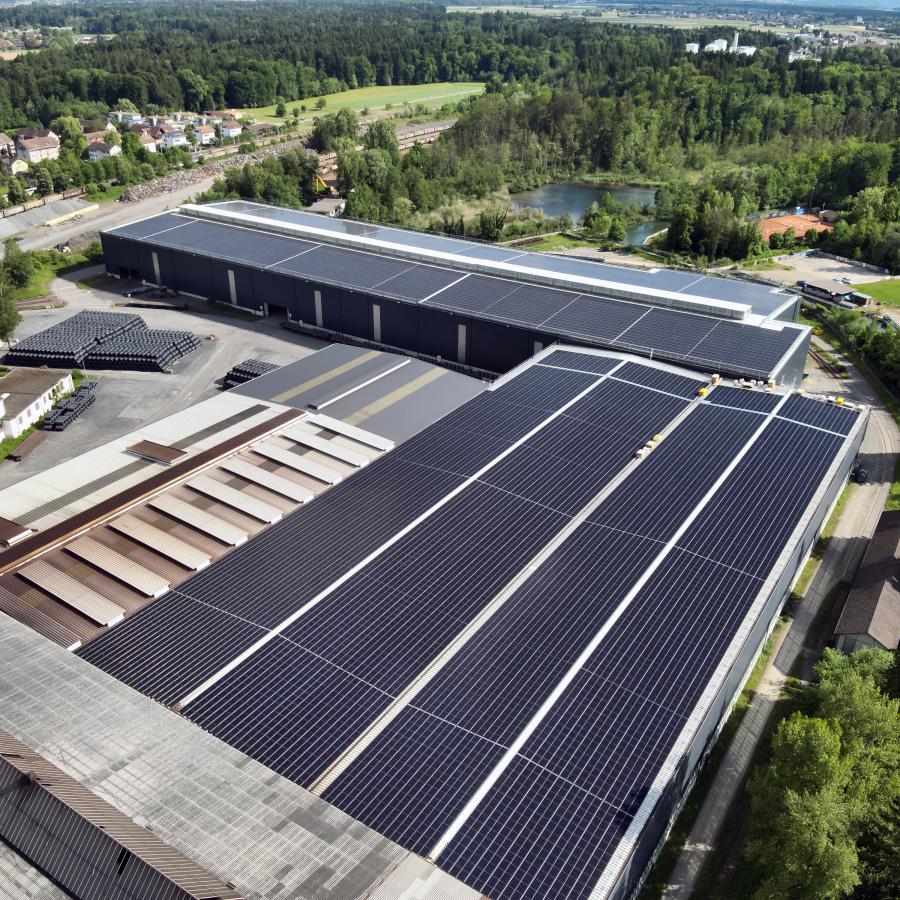 AEW Photovoltaikanlage auf dem Gerlafinger Stahlwerk