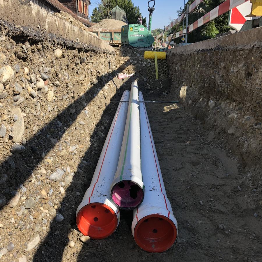 Bau des AEW Kabelrohrblocks in Bellikon